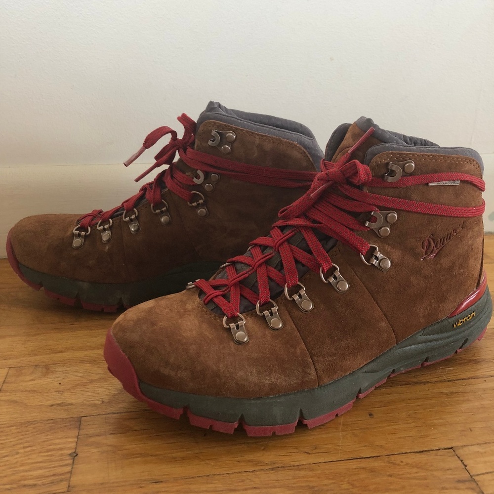 Danner 600 Mountain Hiking Boots